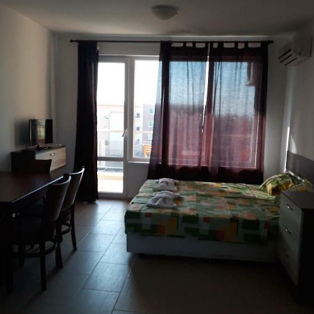 Anna Marina Apartments Sveti Vlas Buitenkant foto
