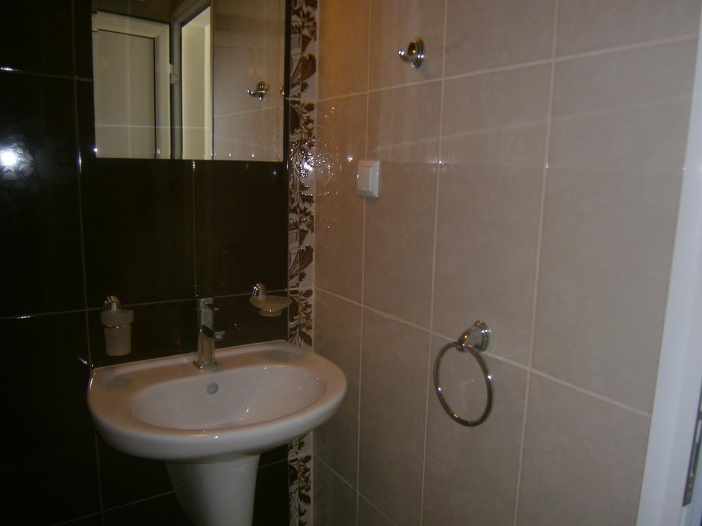 Anna Marina Apartments Sveti Vlas Kamer foto