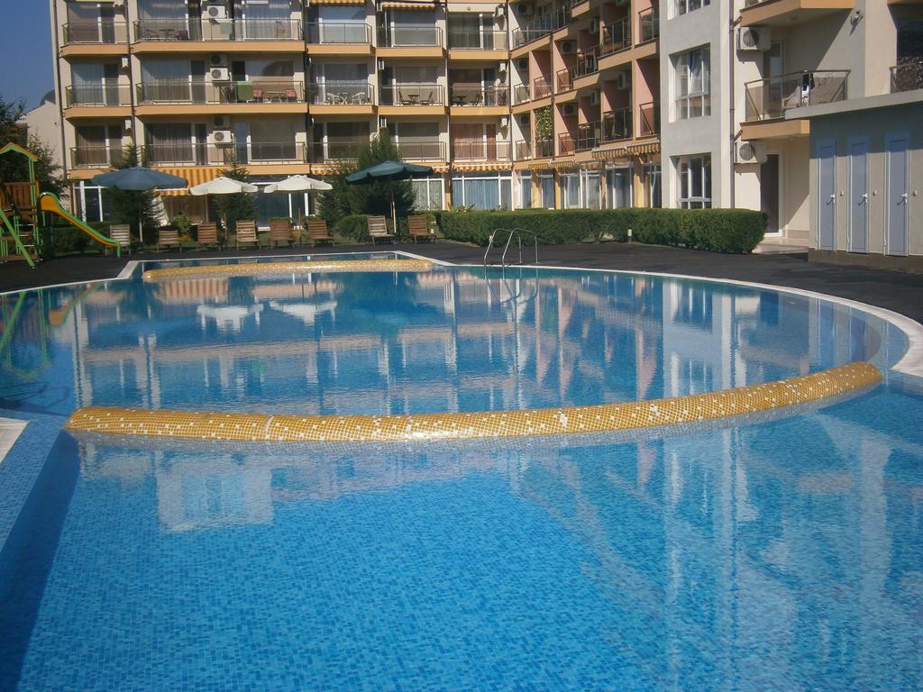 Anna Marina Apartments Sveti Vlas Buitenkant foto
