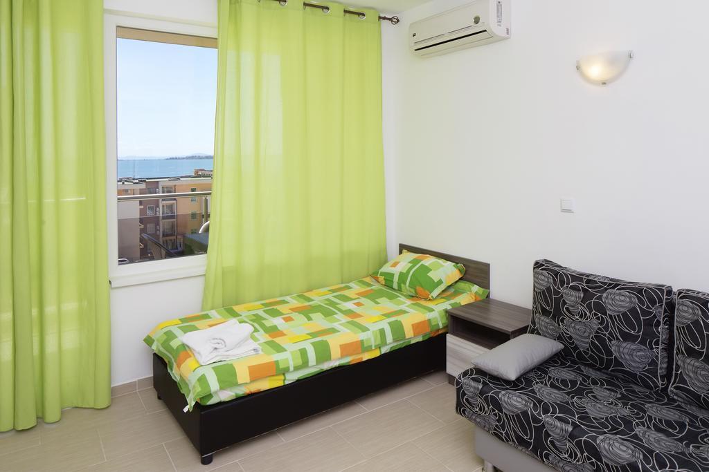 Anna Marina Apartments Sveti Vlas Buitenkant foto