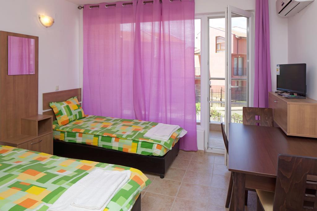 Anna Marina Apartments Sveti Vlas Buitenkant foto