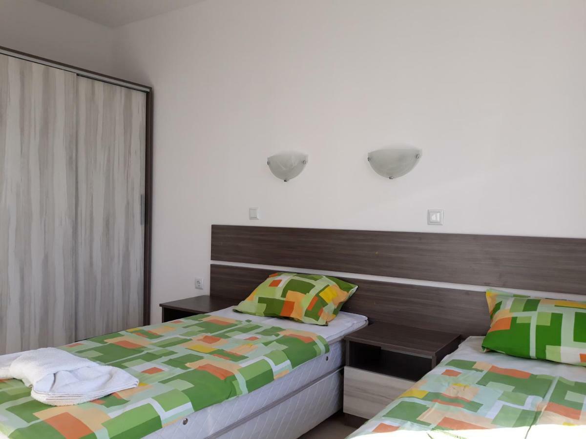 Anna Marina Apartments Sveti Vlas Buitenkant foto